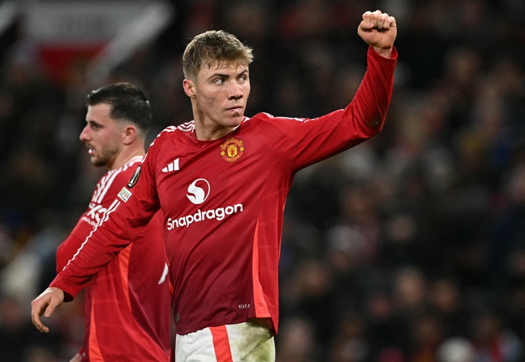 စီးရီးအေ ကလပ် အတ္တလန္တာမှာ စတင် တောက်ပခဲ့တဲ့ ဟွိုက်ဂျ်လန်းက ပြီးခဲ့တဲ့ ဘောလုံးရာသီက ယူနိုက်တက်မှာ တော်တော်လေး ရုန်းကန်ခဲ့ရသူ ဖြစ်ပါတယ်။