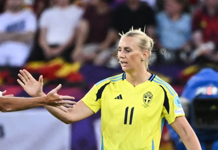 欧锦赛 瑞典女足的布拉克斯滕纽斯近期状态极佳,在过去5场比赛中打入6球。