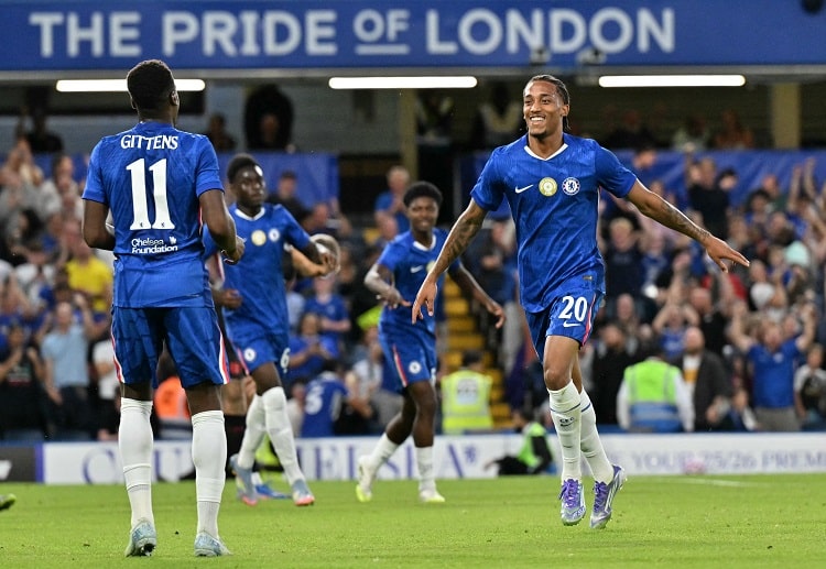 ချန်ပီယံလိဂ်ရဲ့ မနှစ်က စပြီး ကျင်းပတဲ့ ပုံစံသစ်အရ အသင်းပေါင်း ၃၆ သင်း ထဲက အဆင့် ၈ နေရာ အထိ အသင်းတွေက ၁၆ သင်း အဆင့်ကို တိုက်ရိုက် တက်ရောက်နိုင်မှာ ဖြစ်ပါတယ်။