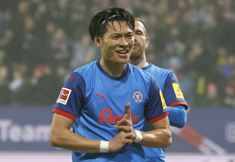 友谊赛  马奇诺加盟门兴格拉德巴赫，成为球队进攻的核心人物。