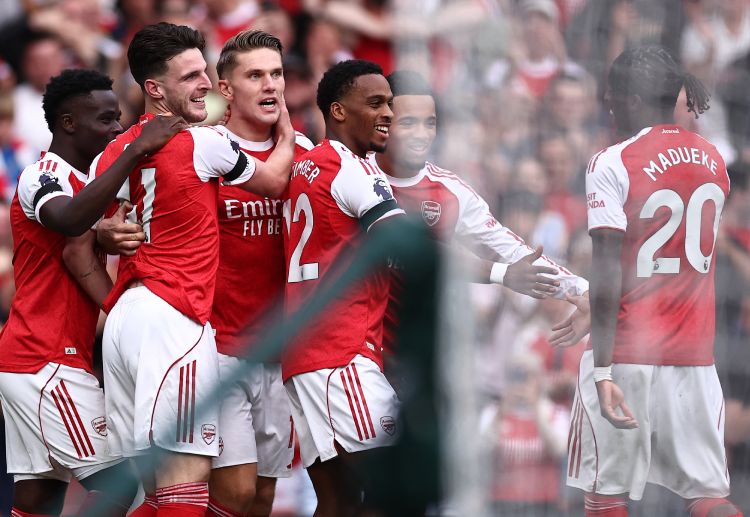 အာဆင်နယ်က လစ်ဗာပူးလ်နဲ့ ပွဲမှာ ခြေစွမ်းပိုင်း မဆိုးခဲ့ပေမယ့် အန်ဖီးလ်မှာ သိပ်ပြီး လုပ်ရဲကိုင်ရဲ မရှိခဲ့တာကြောင့် ဒီရာသီ အတွက် ပထမဦးဆုံး ပရီးမီးယားလိဂ် ရှုံးပွဲနဲ့ ရင်ဆိုင်လိုက်ရပါတယ်။