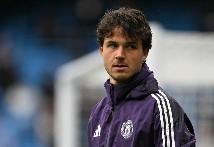 Senne Lammens được MU chiêu mộ ngay cuối kỳ chuyển nhượng Premier League