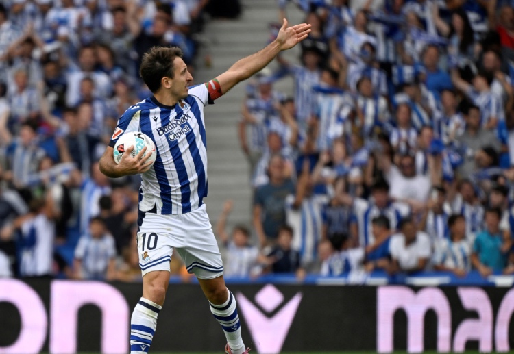 Real Sociedad thi đấu vòng 7 La Liga với cuộc chạm trán Barcelona