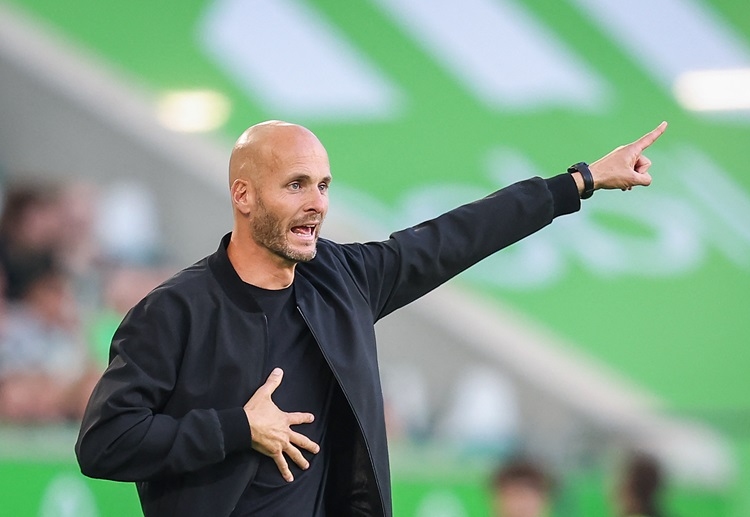 Paul Simonis desperately aims for a Wolfsburg win in the upcoming Bundesliga match against RB Leipzig