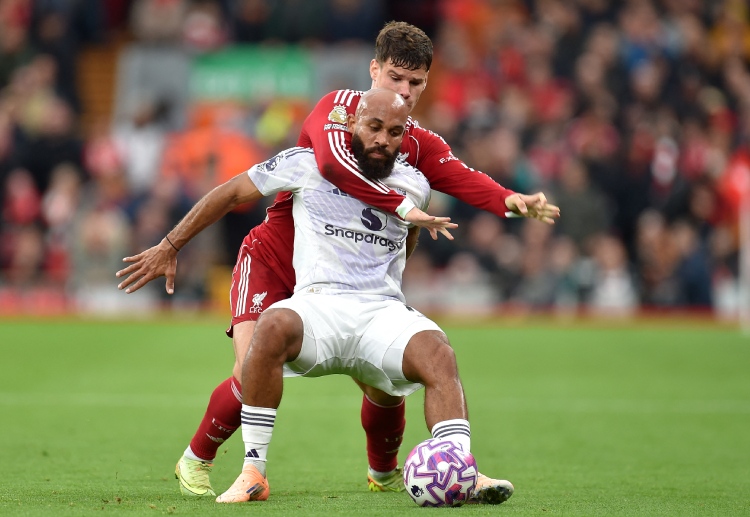 အမ်ဘူမိုဟာ ပရီးမီးယားလိဂ် ပွဲစဉ် ၉ ပွဲ ကစားပြီးချိန်မှာလည်း ၄ ဂိုး သွင်းယူထားပြီး ပြိုင်ပွဲစုံ မှာတော့ ၁၀ ပွဲ ကစားကာ ၅ ဂိုးသွင်း၊ ၁ ဂိုး ဖန်တီးထားတာ ဖြစ်ပါတယ်။