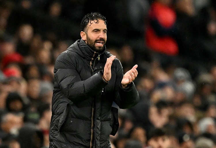 မန်ချက်စတာယူနိုက်တက်ဟာ ရူဘင် အမော်ရင် လက်ထက် ပရီးမီးယားလိဂ် ပွဲစဉ် ၃၄ ပွဲမှာ ၁၀ ပွဲသာ အနိုင်ရထားခဲ့ပါတယ်။