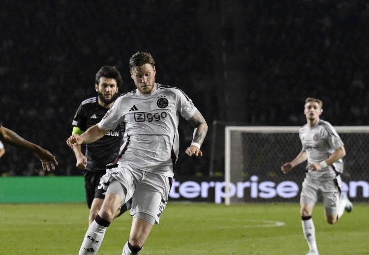 Wout Weghorst aims to shine in the Champions League as Ajax face Chelsea