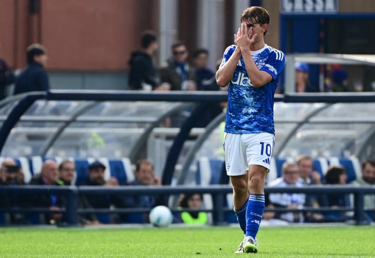 ပရီးမီးယးလိဂ် ကလပ် ချဲလ်ဆီး ကတော့ ကိုမို ကြယ်ပွင့် နီကို ပက်ဇ်ရဲ့ အပြောင်းအရွှေ့နဲ့ ပတ်သက်ပြီး တရားဝင် စုံစမ်းမေးမြန်းမှုတွေ ပြုလုပ်ခဲ့ပါတယ်။