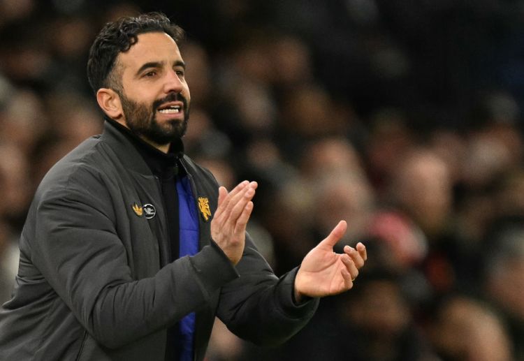 လက်ရှိမှာတော့ အမော်ရင်ရဲ့ အသင်းက ပရီးမီးယားလိဂ်မှာ နိုင်ပွဲ ဆက်နေမှု ရပ်တန့်သွားခဲ့ပြီး လာမယ့် တစ်ပတ်မှာလည်း စပါးနဲ့ ကစားရဦးမှာပါ။