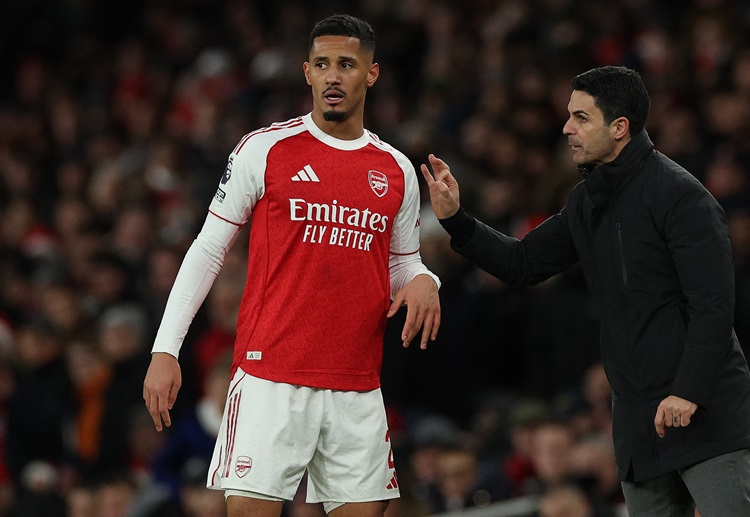 Arsenal giành 3 điểm trên sân nhà ở vòng 18 Premier League