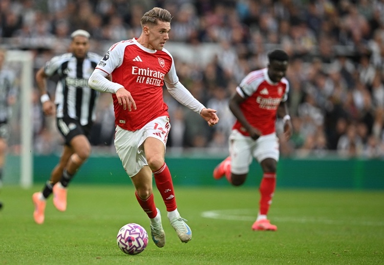 သူတို့တွေ ဂိုးသွင်းဖို့ ပထမဆုံး အကြိမ် အခွင့်အရေးရခဲ့ပြီး ဂိုးသွင်းသွားခဲ့တယ်။ ဒါက ပရီးမီးယားလိဂ်ပါ။