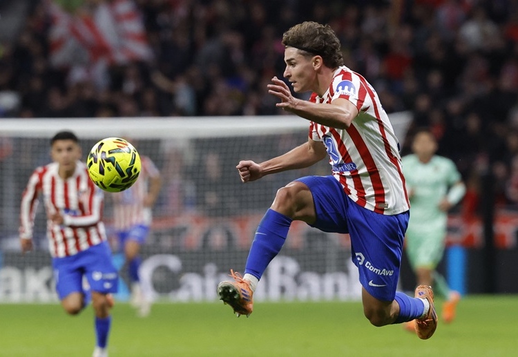 西甲联赛 领衔锋线